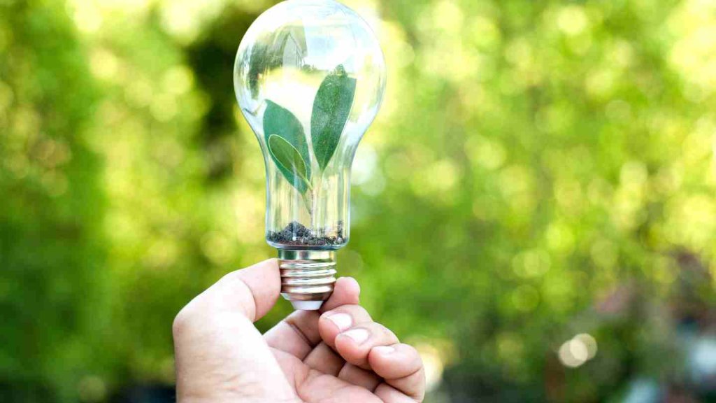 Riqualificazione energetica negli edifici pubblici: incentivi e modelli operativi
